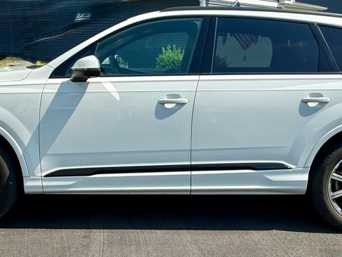 Used 2022 Audi Q7 2.0T Premium Plus AWD/4WD image 2