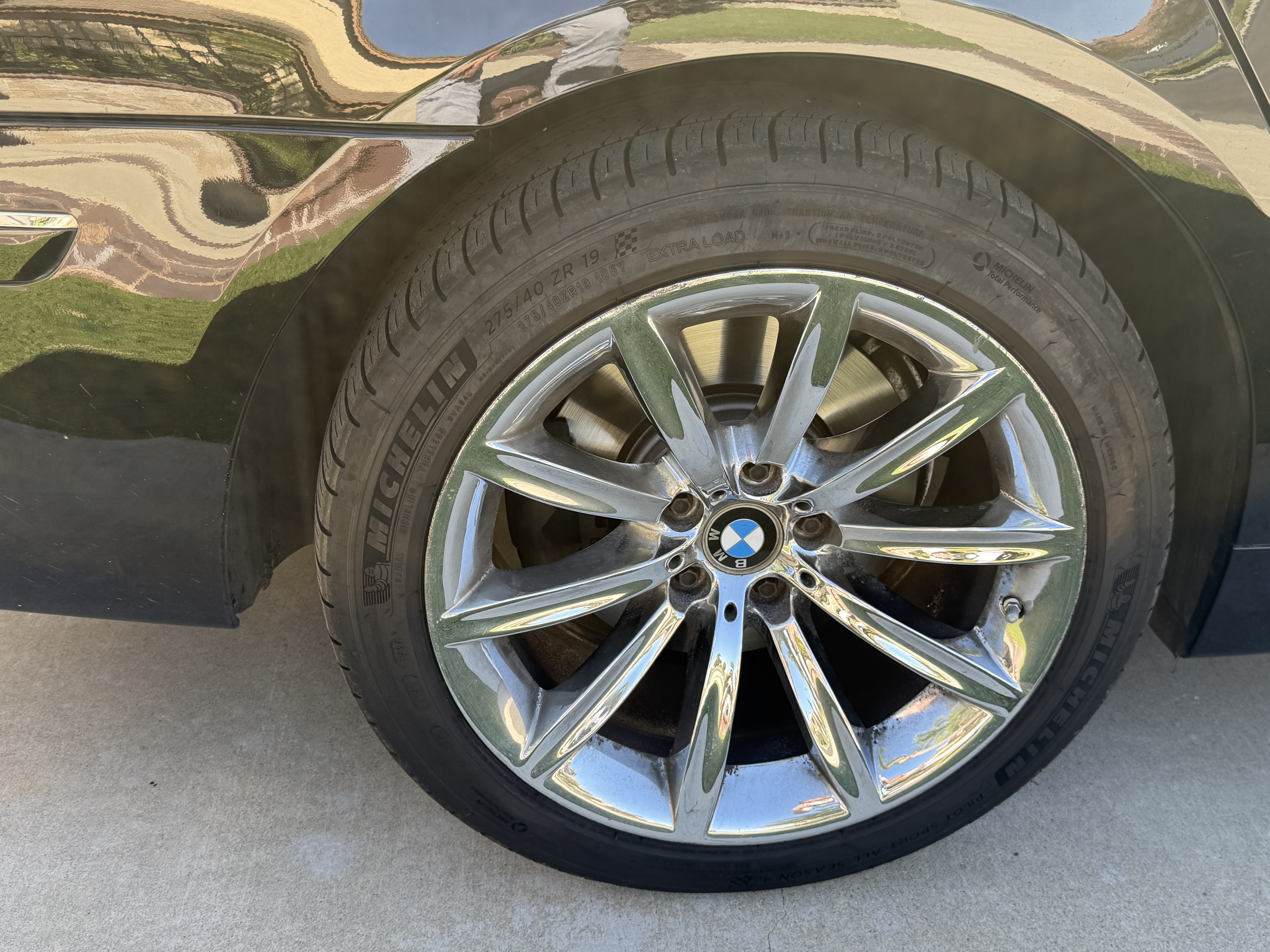 Used 2007 BMW 750Li RWD image 12