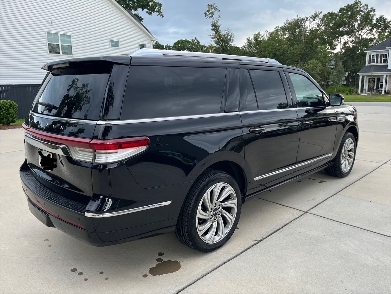 Used 2022 Lincoln Navigator L Reserve AWD/4WD image 8