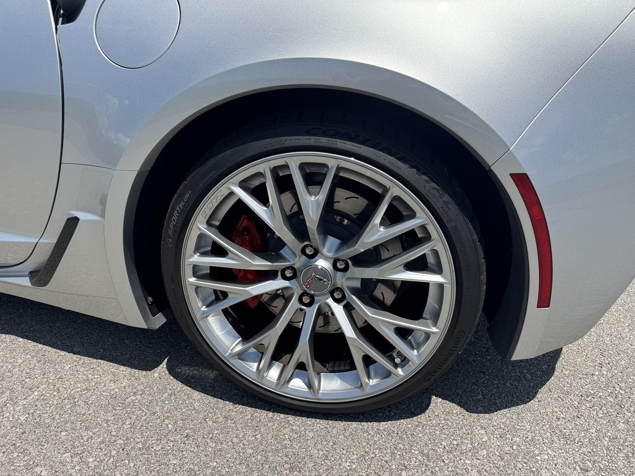 Used 2016 Chevrolet Corvette Z06 w/ 2LZ Preferred Equipment Group RWD image 6