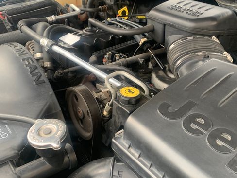 Used 2001 Jeep Grand Cherokee Laredo RWD image 15