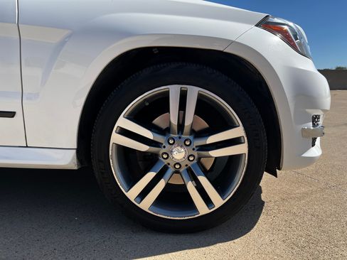 Used 2013 Mercedes-Benz GLK 350 GLK 350 4MATIC Sport Utility 4 image 28