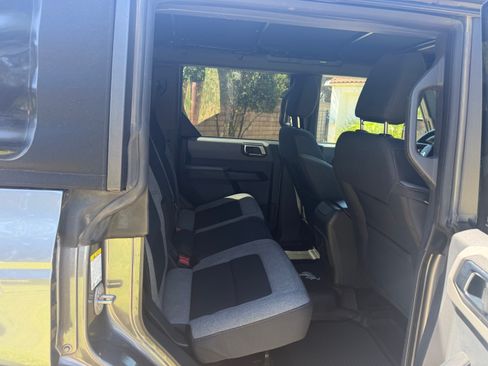 Used 2022 Ford Bronco Big Bend AWD/4WD image 9