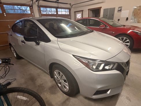 Used 2021 Nissan Versa S image 1