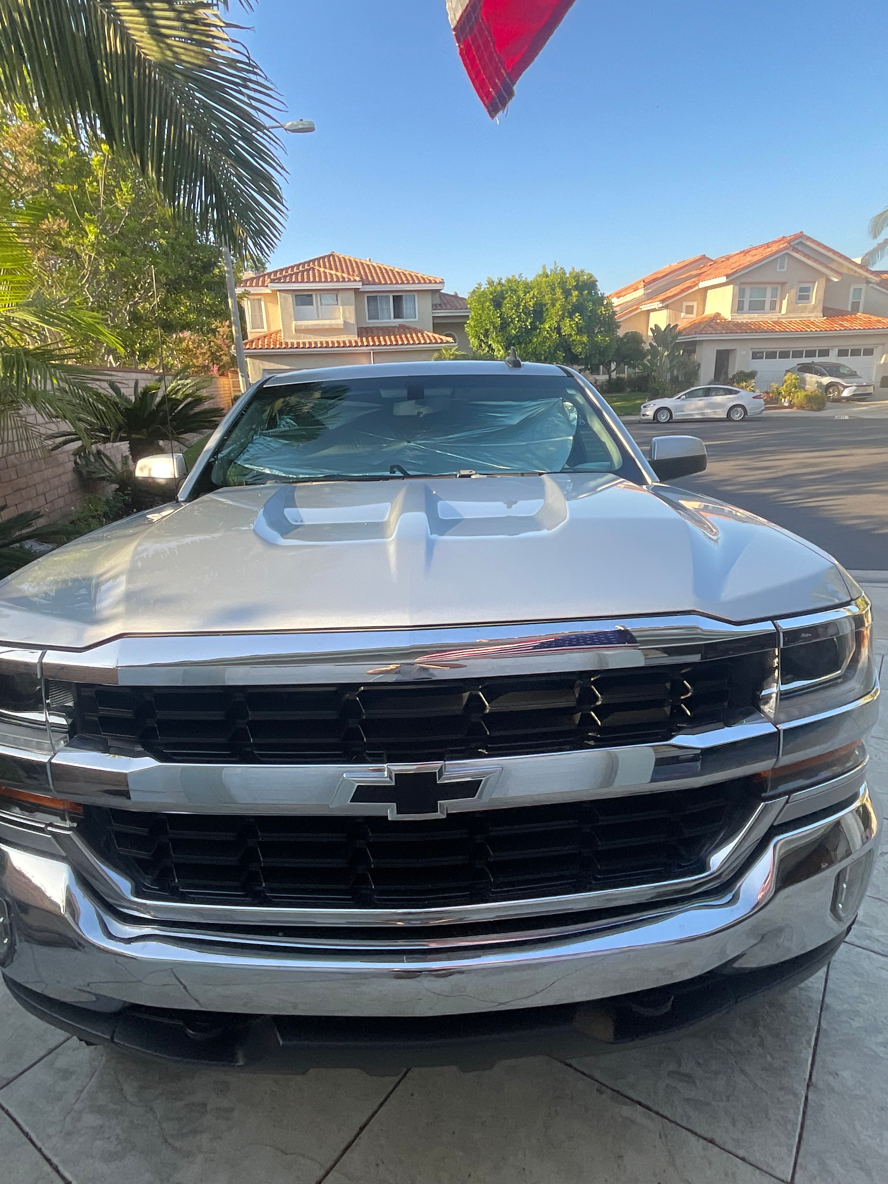 Used 2017 Chevrolet Silverado 1500 LT w/ All Star Edition AWD/4WD image 2