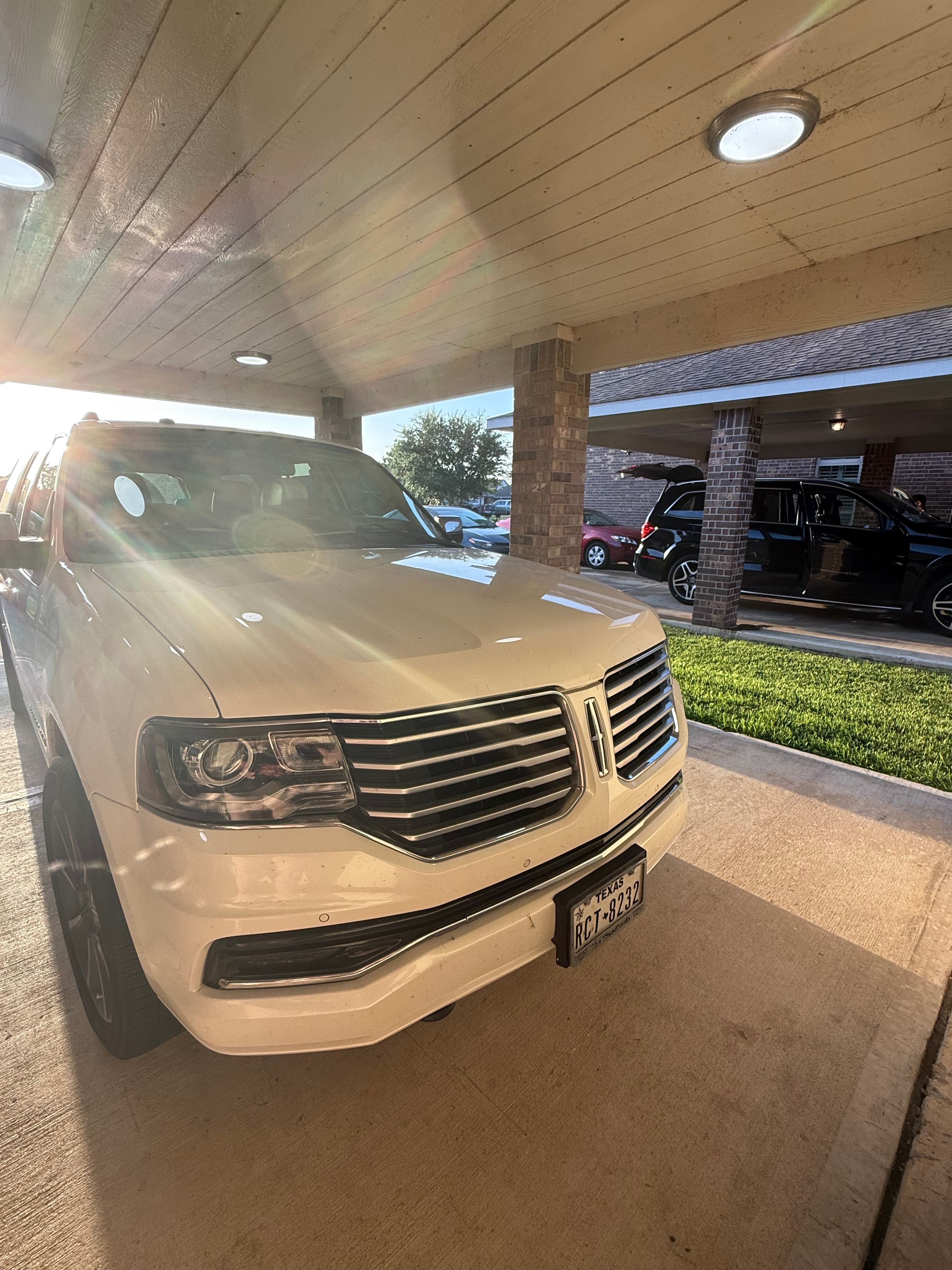 Used 2017 Lincoln Navigator L Reserve RWD image 15