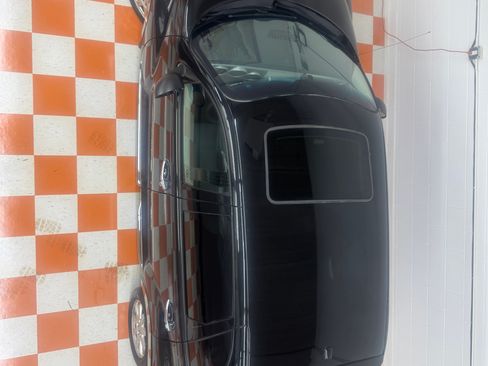 Used 2010 Chrysler PT Cruiser w/ Convenience Group image 8