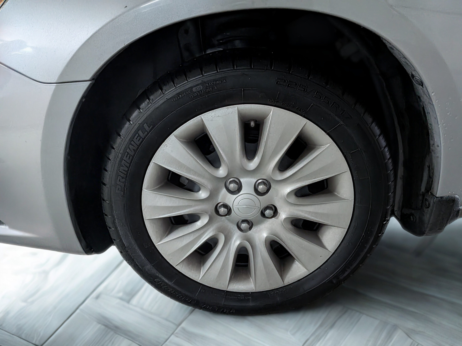 Used 2014 Chrysler 200 LX FWD image 14