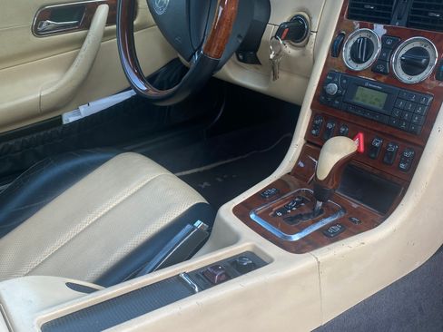 Used 2001 Mercedes-Benz SLK 320 image 8