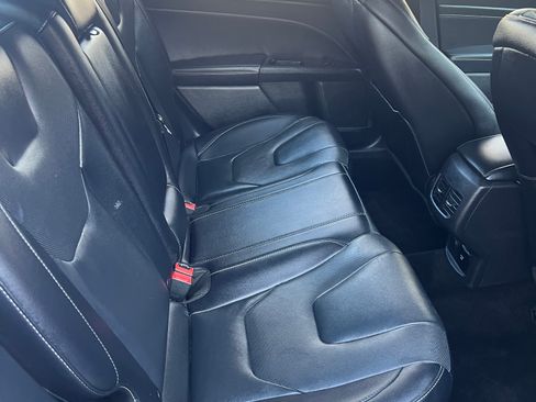 Used 2017 Ford Fusion Titanium image 21