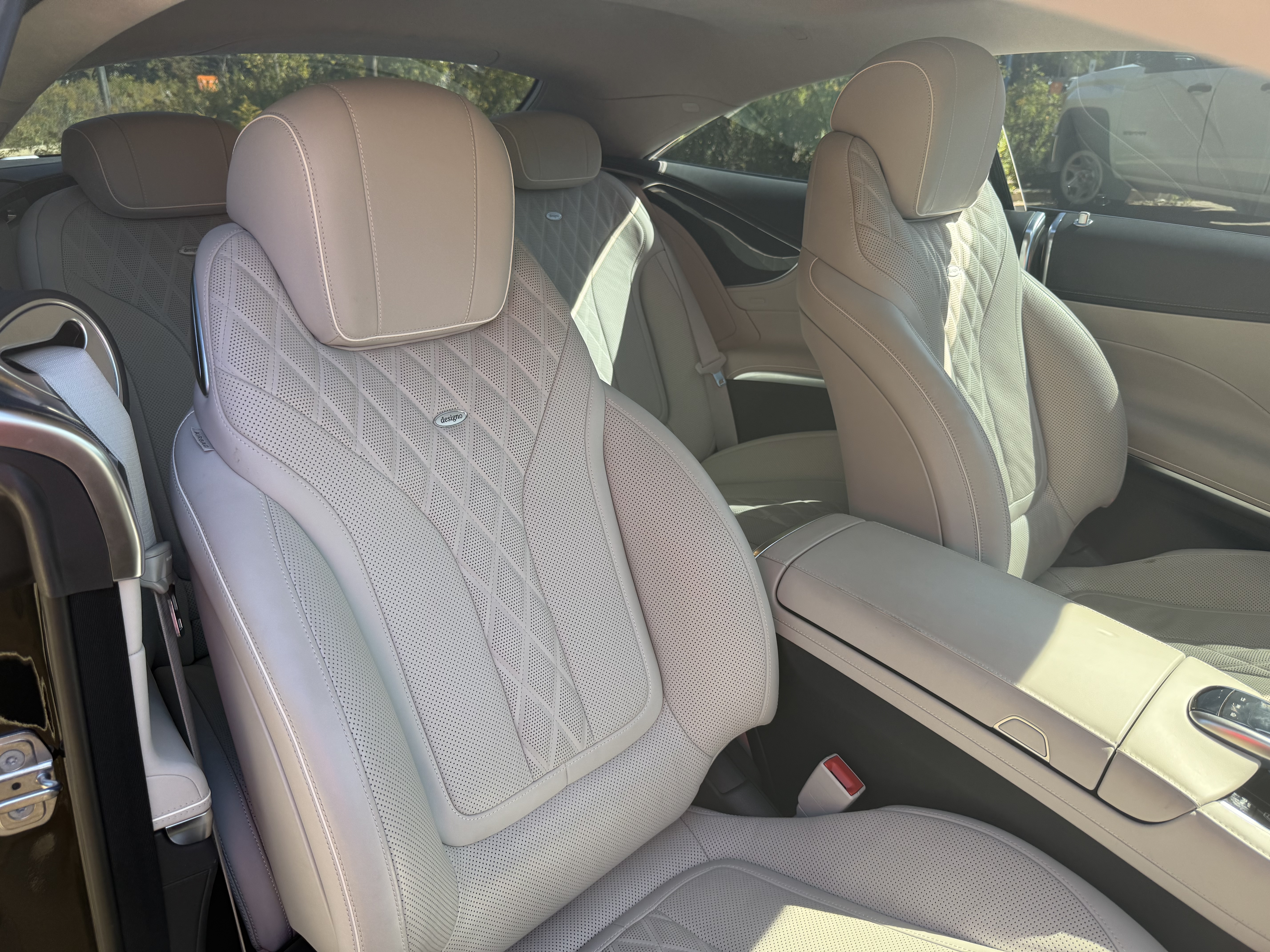 Used 2020 Mercedes-Benz S 560 4MATIC Coupe image 9