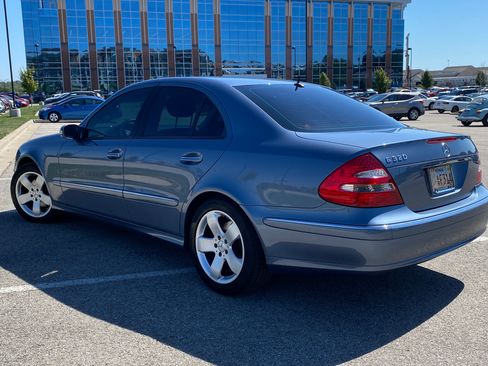 Used 2004 Mercedes-Benz E 320 Sedan image 9