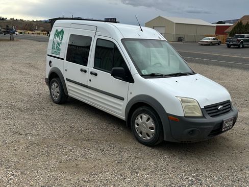 Used 2010 Ford Transit Connect XL image 1