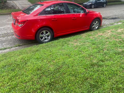 Used 2014 Chevrolet Cruze LT w/ All-Star Edition FWD image 5