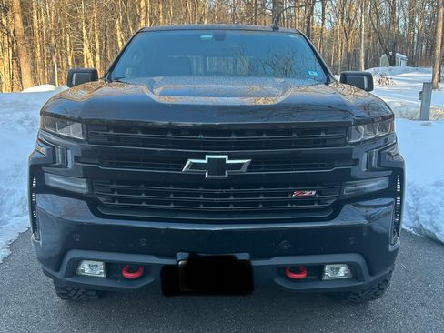 Used 2019 Chevrolet Silverado 1500 LT Trail Boss image 11