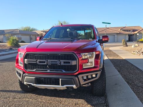 Used 2019 Ford F150 Raptor w/ Equipment Group 802A Luxury image 5