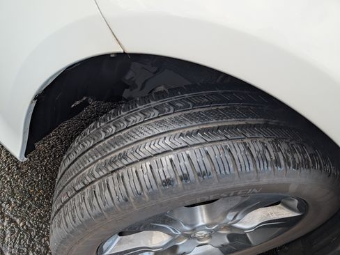 Used 2015 Toyota Sienna SE Premium image 20