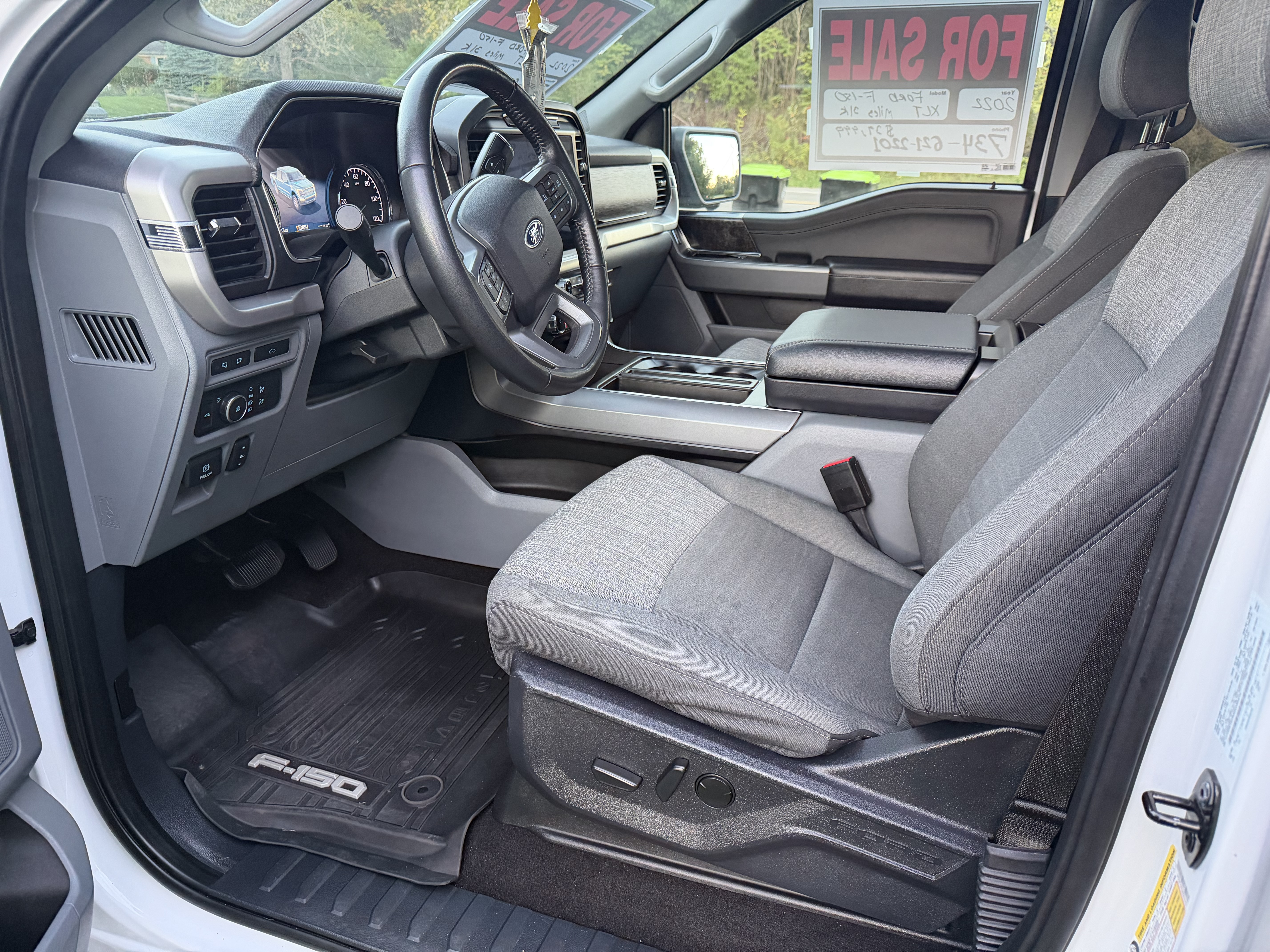 Used 2022 Ford F150 XLT w/ Equipment Group 302A High AWD/4WD image 11