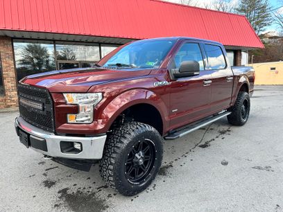 Used 2017 Ford F150 XLT w/ Equipment Group 301A Mid