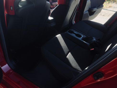 Used 2017 Honda Civic Type R image 9