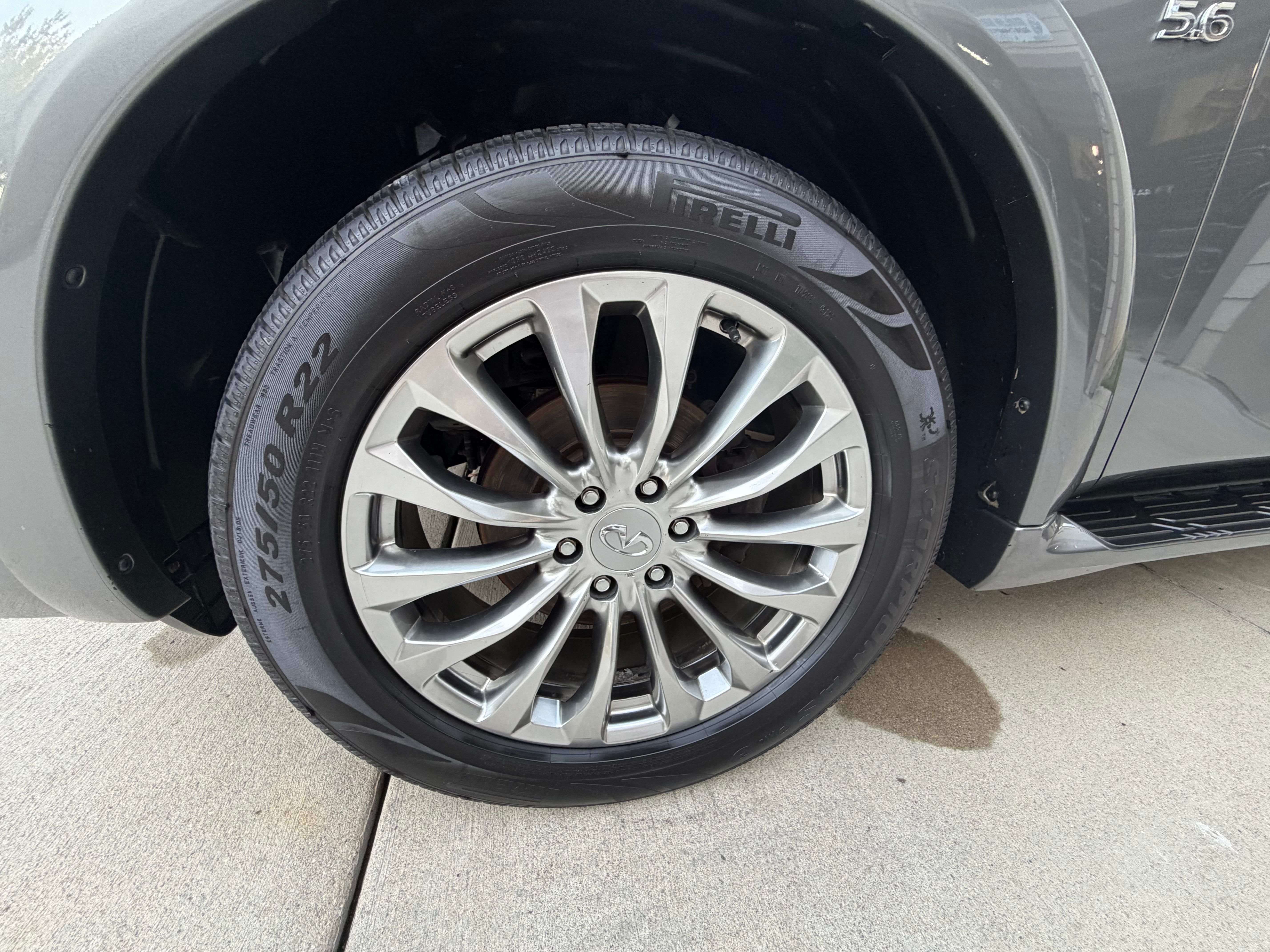 Used 2017 INFINITI QX80 4WD w/ Deluxe Technology Package image 11