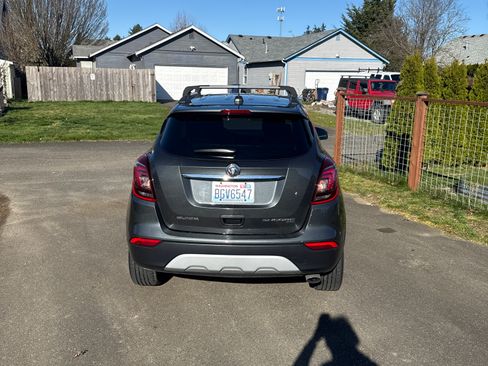 Used 2017 Buick Encore Preferred image 5