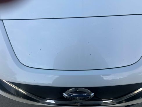 Used 2019 Nissan Leaf SL Plus image 6