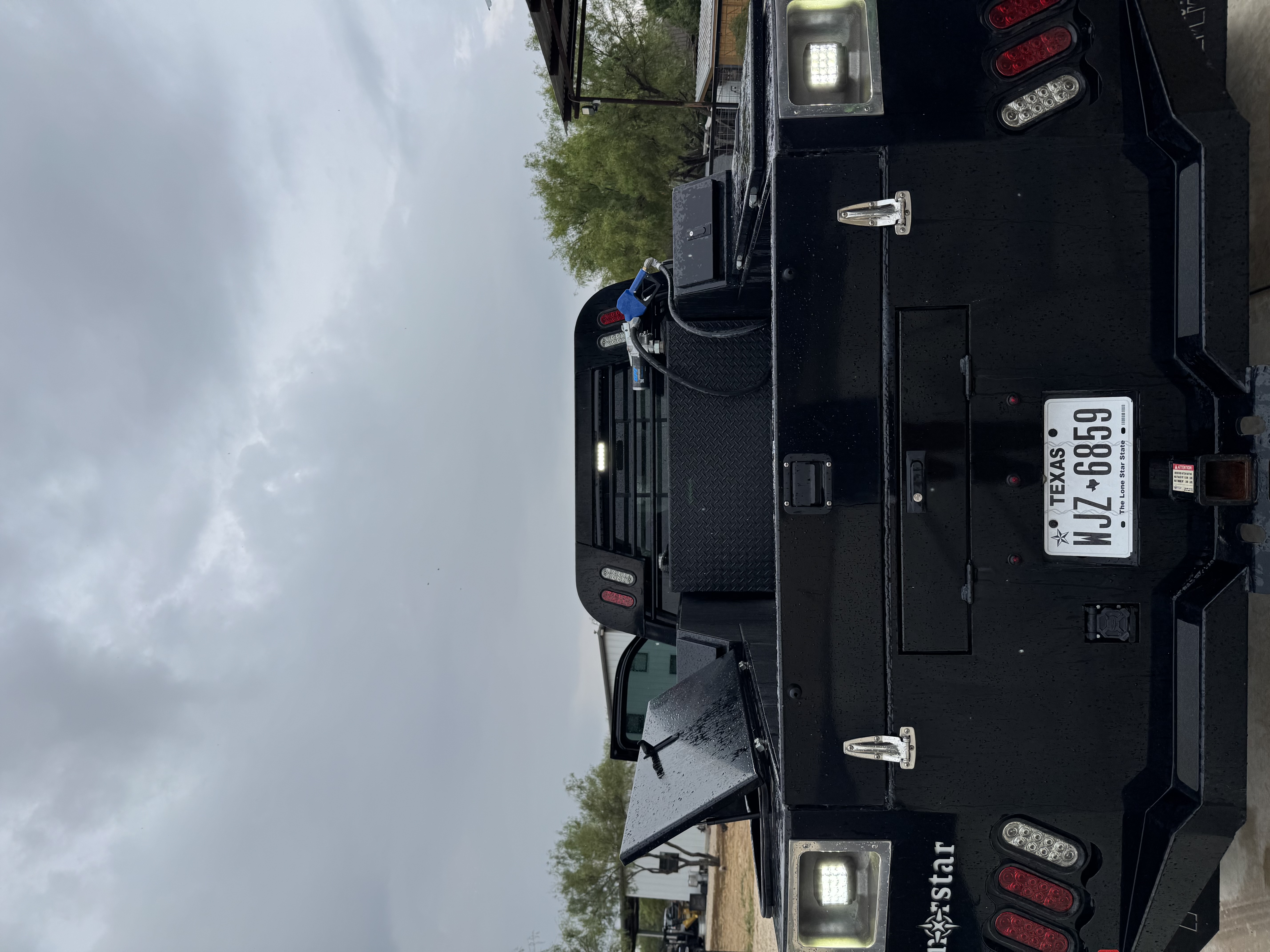 Used 1999 Ford F350 4x4 SuperCab DRW Super Duty image 12