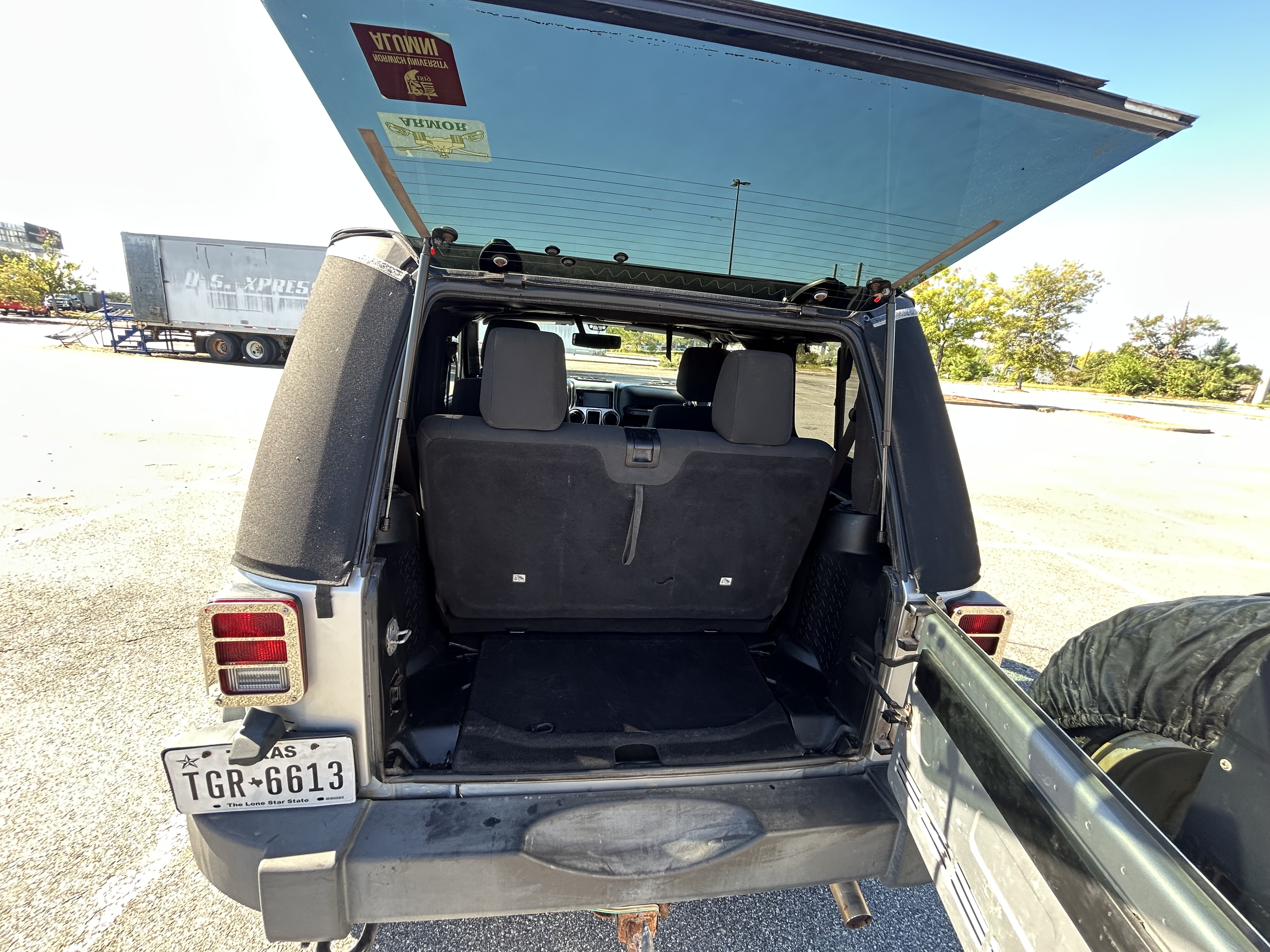 Used 2012 Jeep Wrangler Sport AWD/4WD image 10