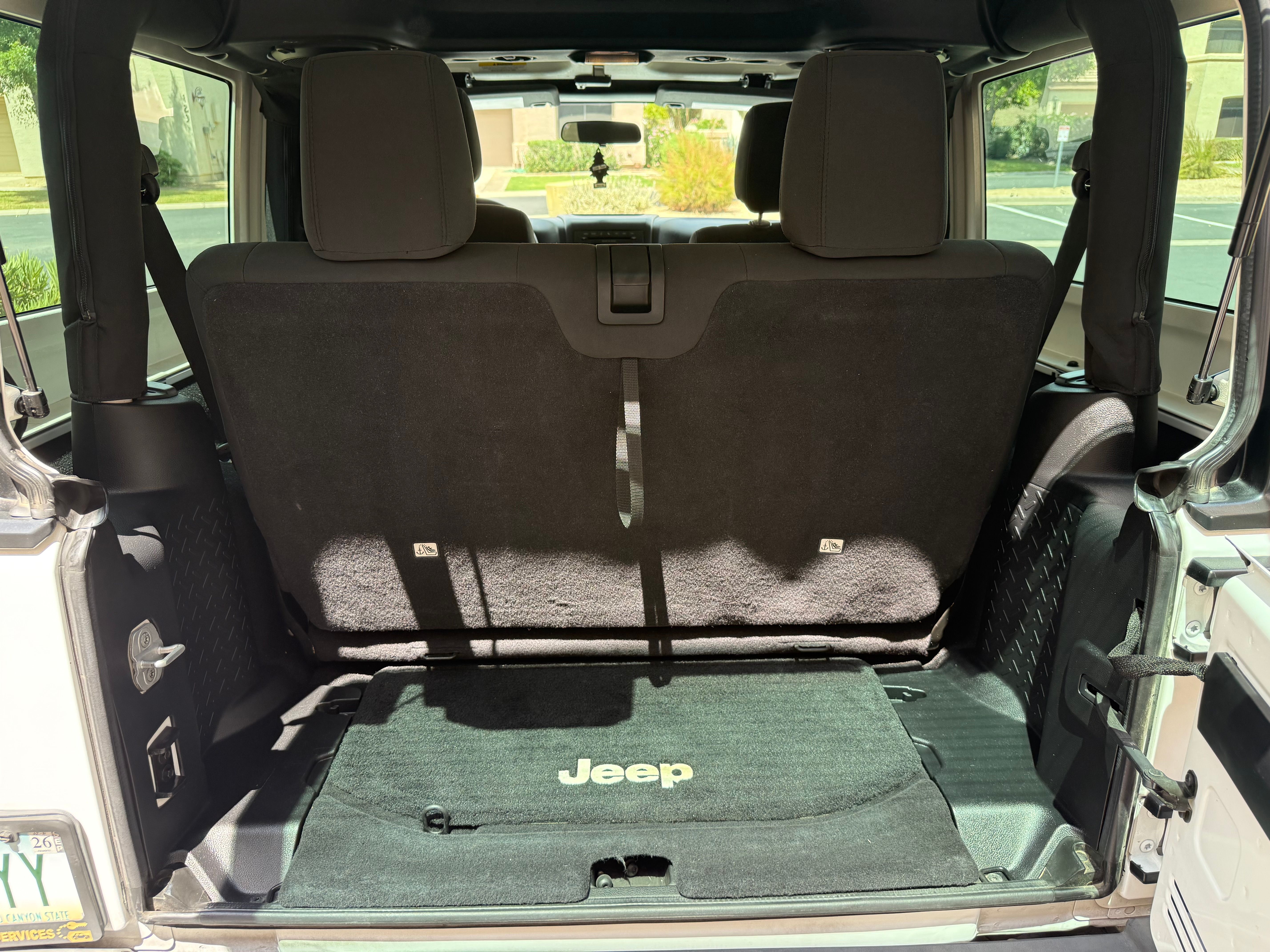 Used 2012 Jeep Wrangler Sport w/ Connectivity Group AWD/4WD image 11