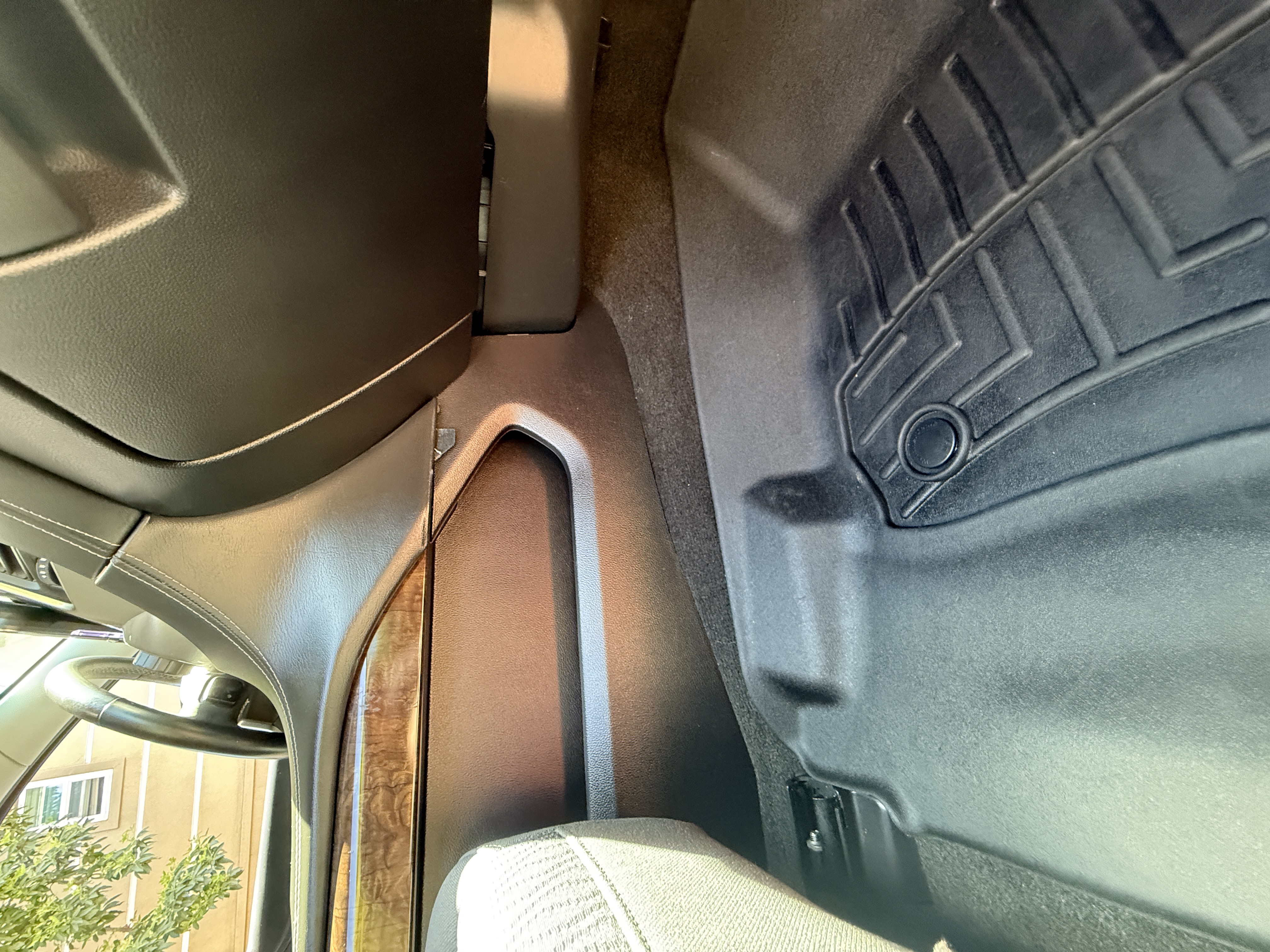 Used 2017 Chevrolet Tahoe LS AWD/4WD image 13