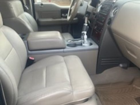 Used 2007 Ford F150 Lariat image 14