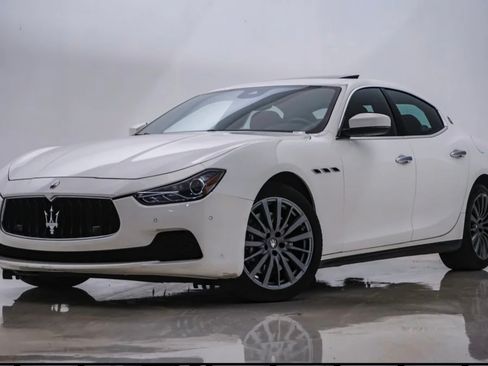 Used 2017 Maserati Ghibli S Q4 AWD/4WD image 1