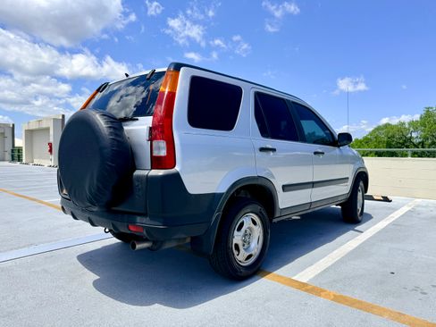 Used 2002 Honda CR-V LX image 10