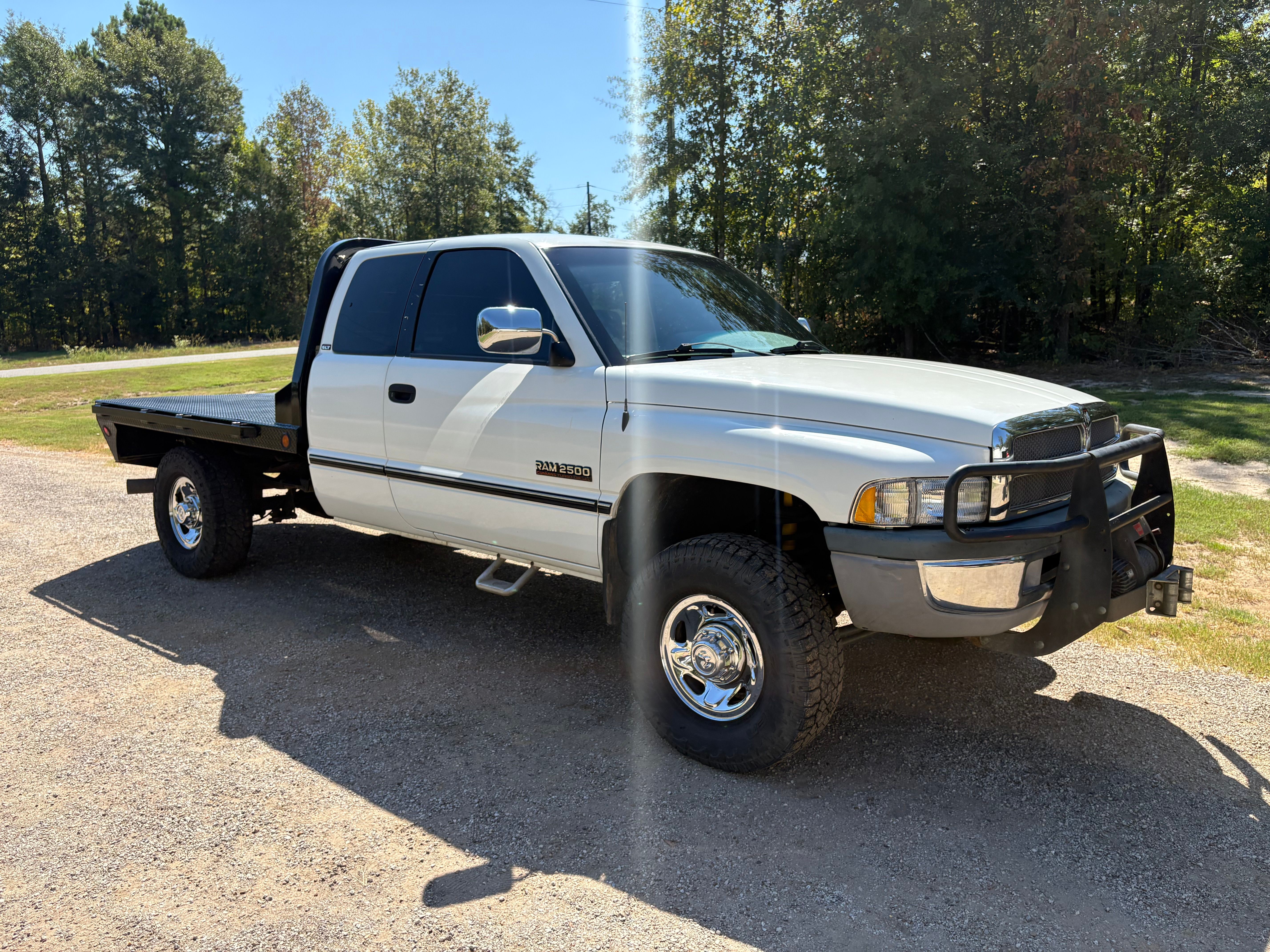Used 1997 Dodge Ram 2500 Truck 4x4 Club Cab image 1