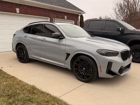 Used 2022 BMW X4 M Sport Utility 4D w/ Competition Package image 2