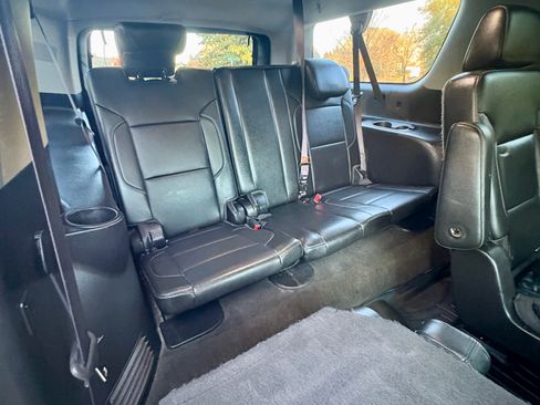 Used 2016 Chevrolet Suburban LTZ image 15