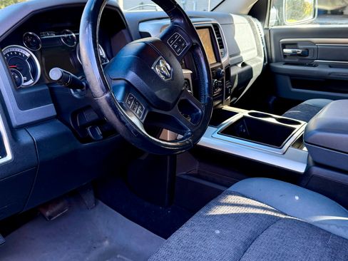 Used 2014 RAM 1500 Big Horn image 9