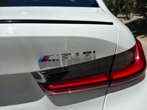 Used 2023 BMW M340i RWD image 8