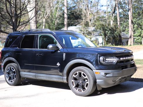 Used 2021 Ford Bronco Sport Outer Banks image 1