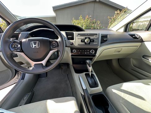 Used 2012 Honda Civic LX image 1