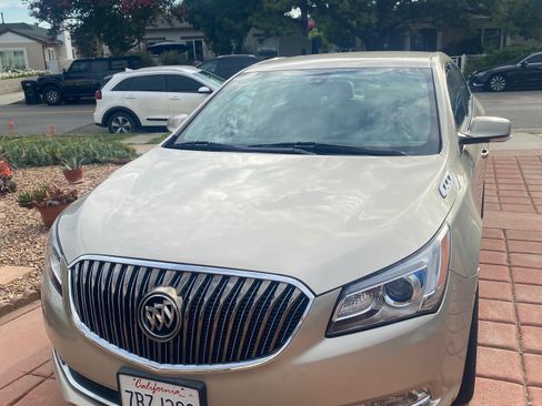 Used 2014 Buick LaCrosse Leather FWD image 2