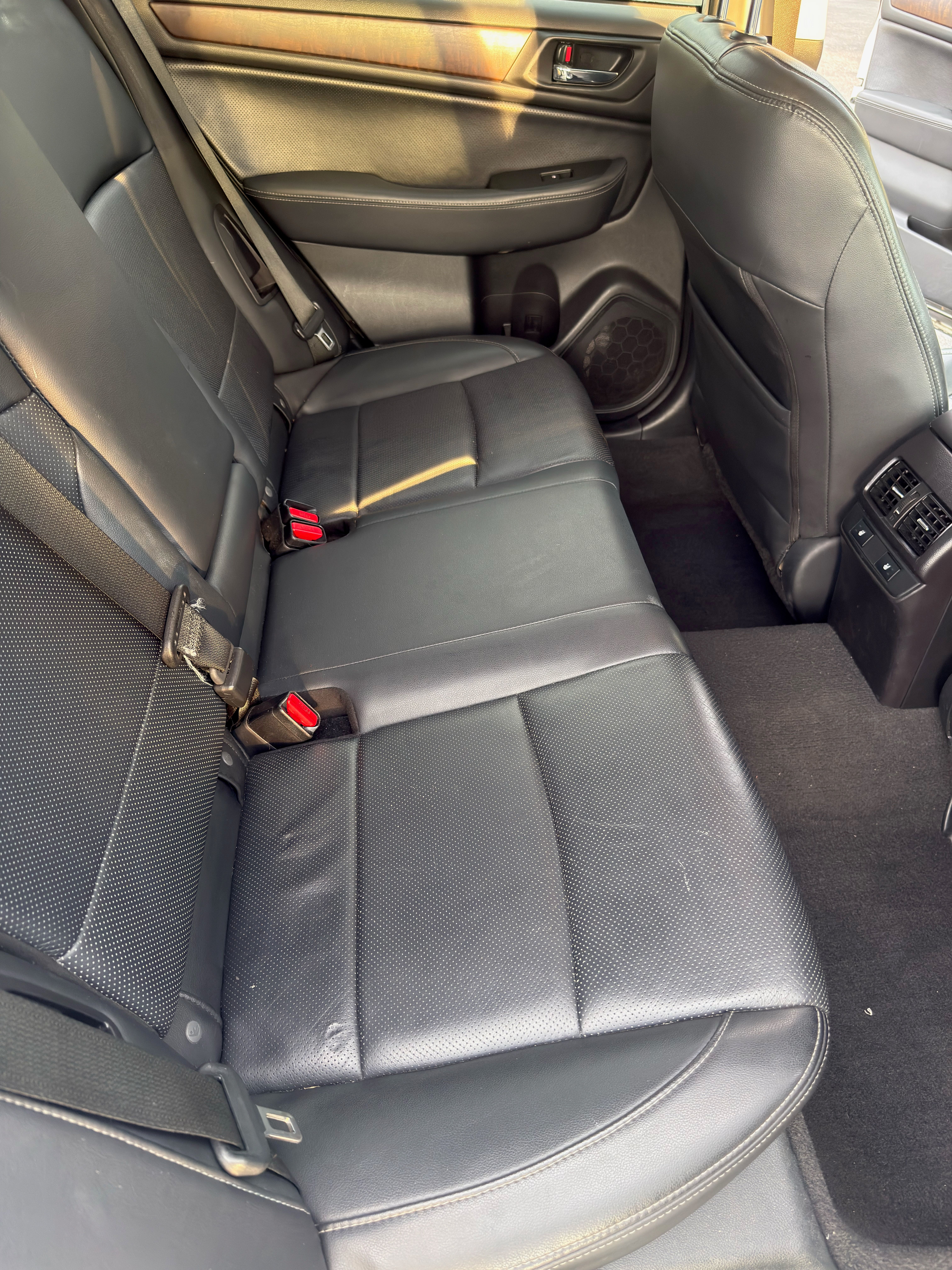 Used 2015 Subaru Outback 2.5i Limited AWD/4WD image 20