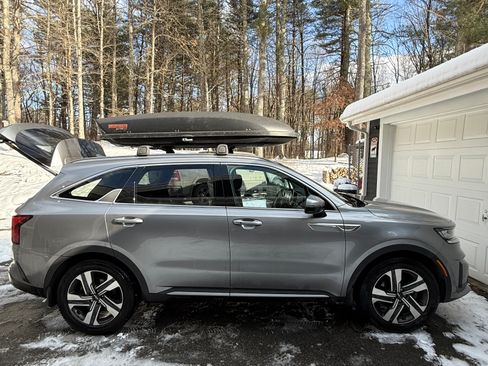 Used 2022 Kia Sorento EX w/ Panoramic Sunroof Package image 22