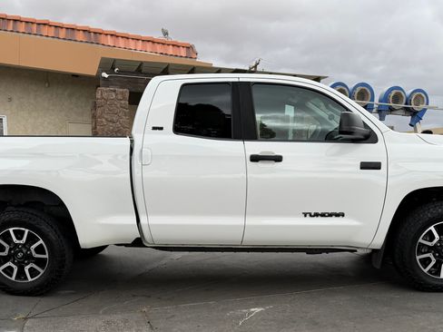 Used 2020 Toyota Tundra SR5 w/ TRD Off-Road Package image 8