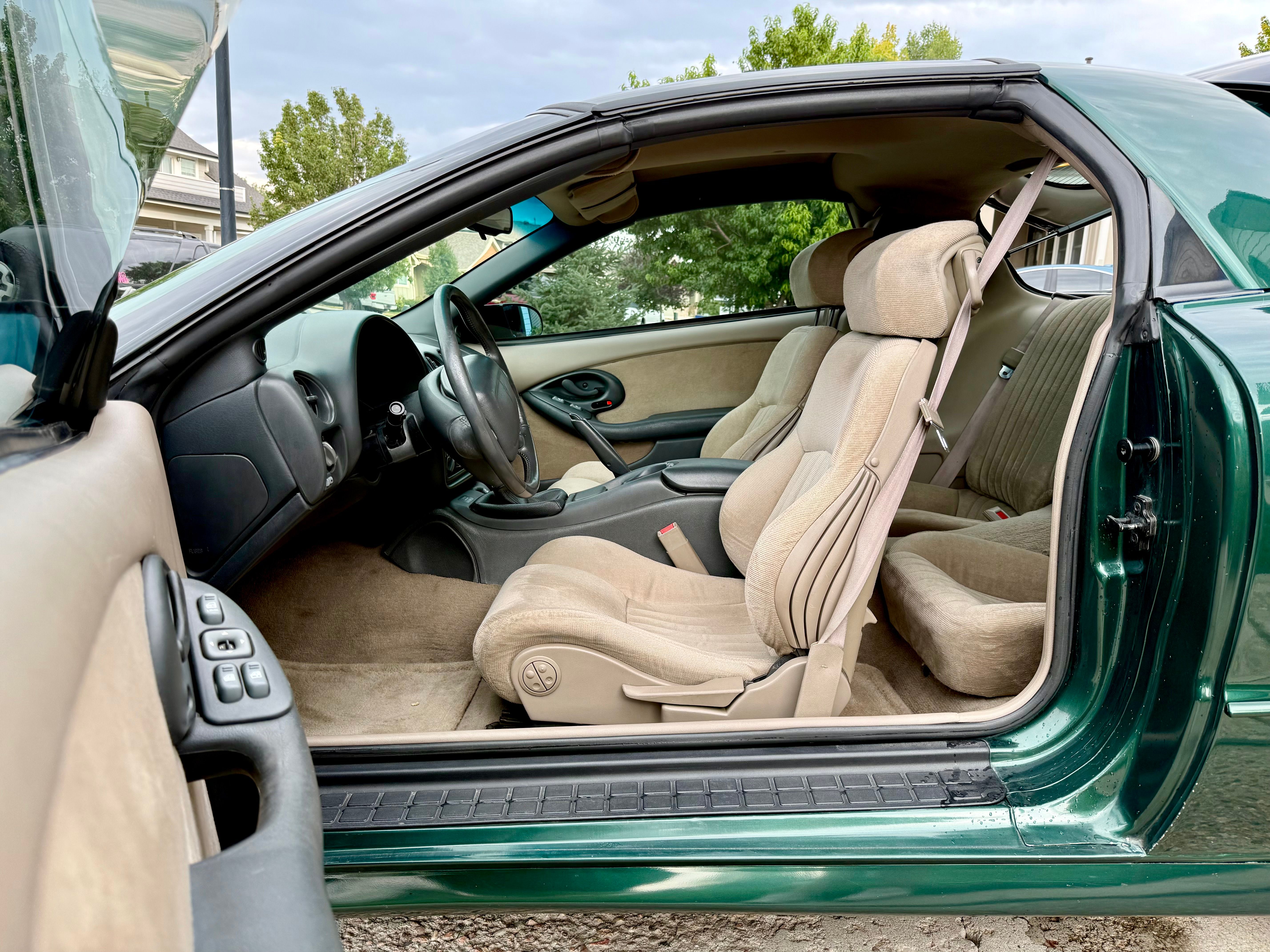 Used 1996 Pontiac Firebird Trans Am RWD image 15