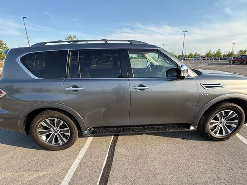 Used 2019 Nissan Armada SL w/ Premium Package AWD/4WD image 6