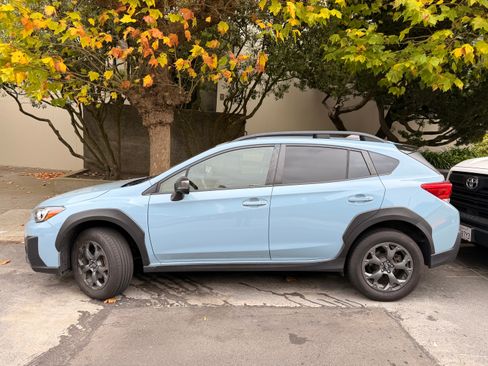 Used 2021 Subaru Crosstrek 2.5i Sport AWD/4WD image 4