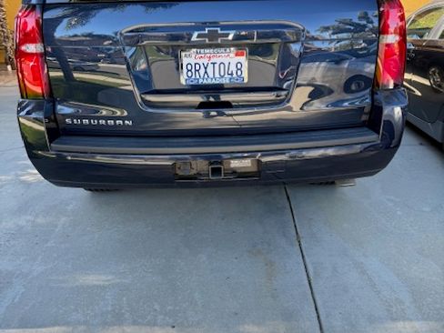 Used 2020 Chevrolet Suburban LT w/ Max Trailering Package image 10