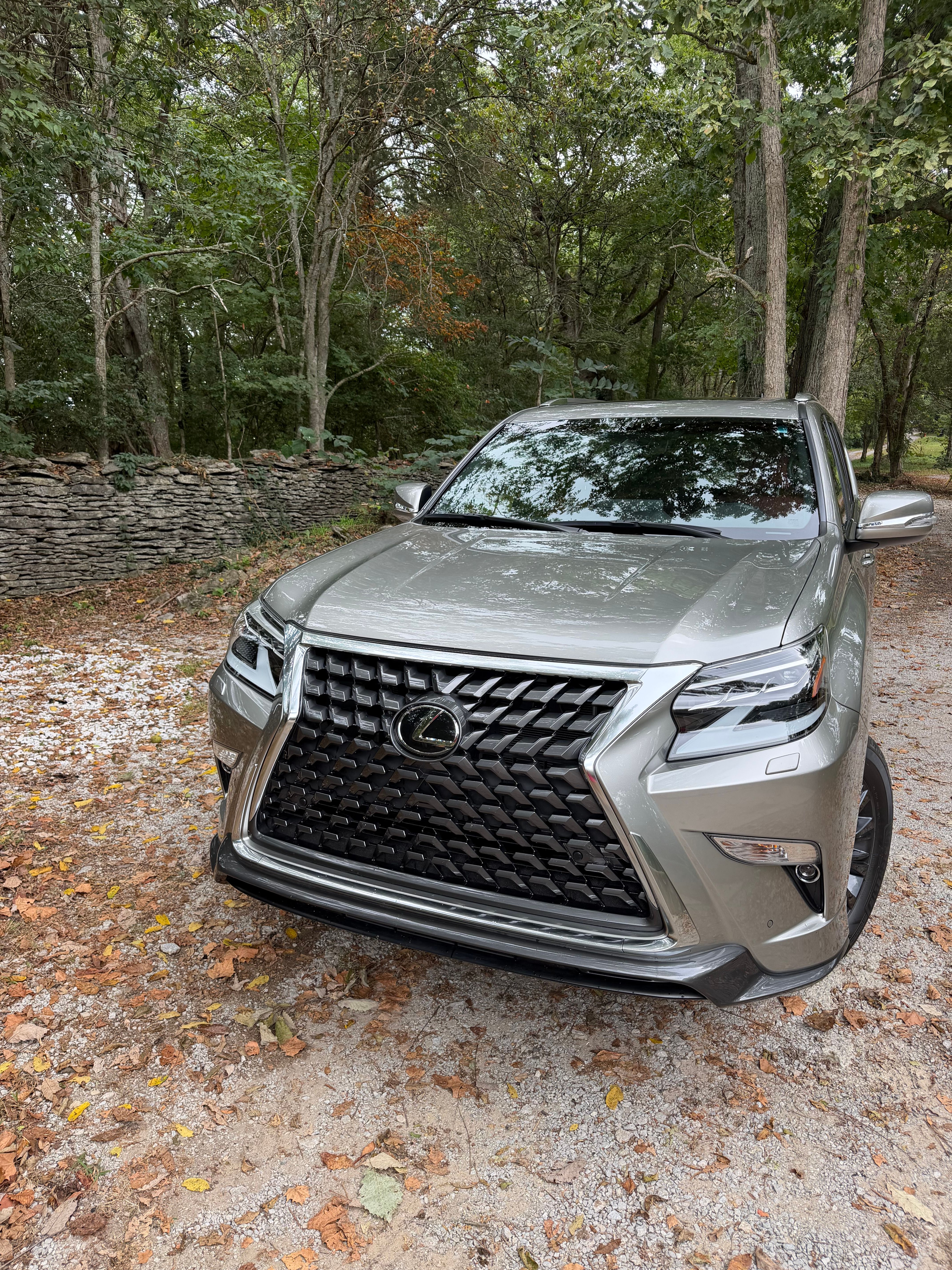 Used 2022 Lexus GX 460 Premium AWD/4WD image 2